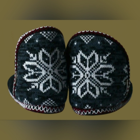 COZY WOMEN'S BLACK KNIT MUK LUKS A LA MODE BOOTIE SLIPPERS SZ. U.S. L 9/10 - Picture 5 of 8